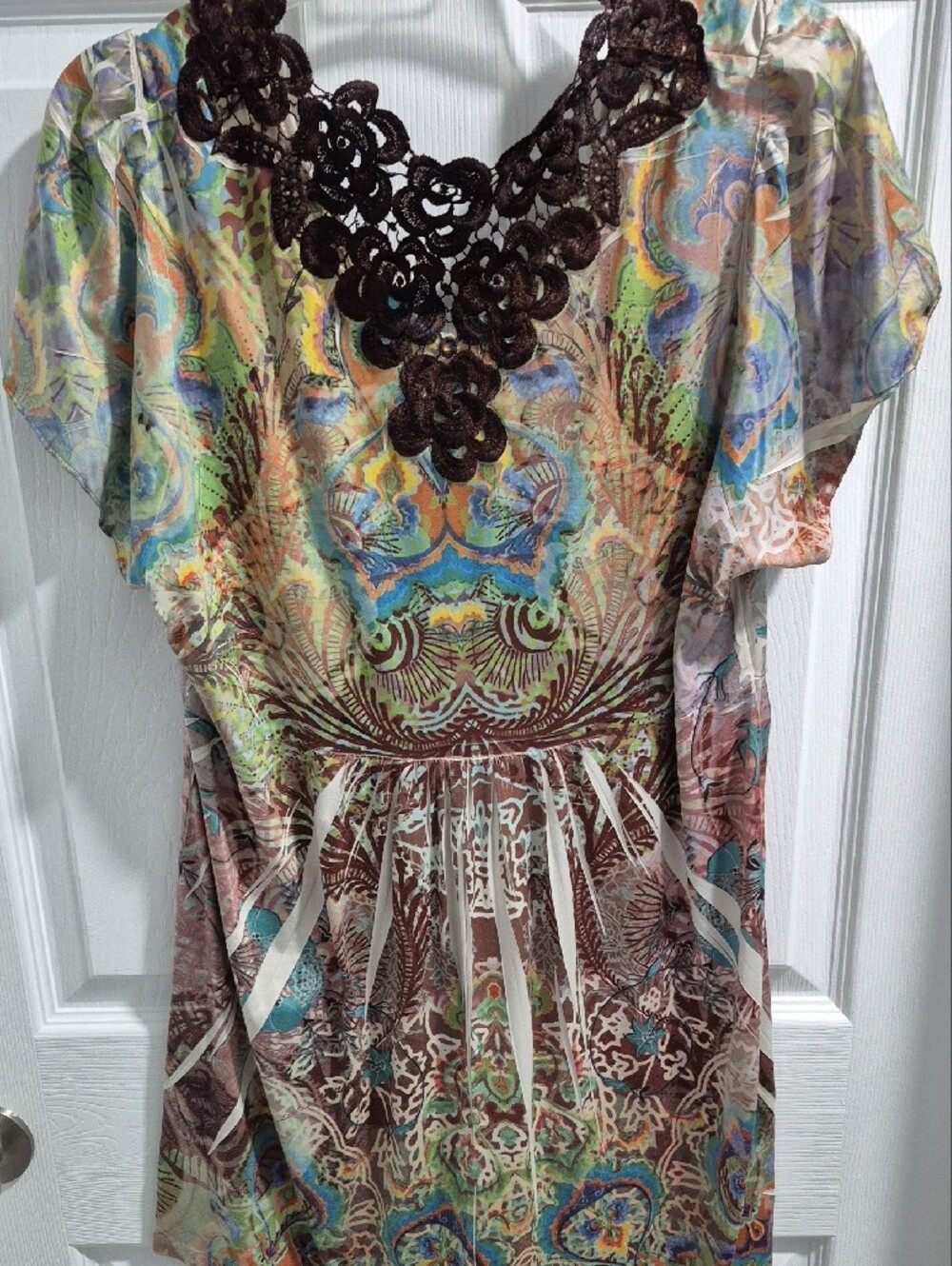 Apt. 9 Multicolor Printed V-Neck Tunic with Brown Lace Trim - Picture 3 of 6